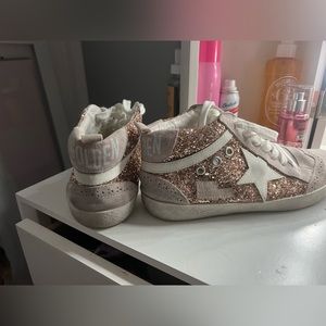 Golden Goose size 8
